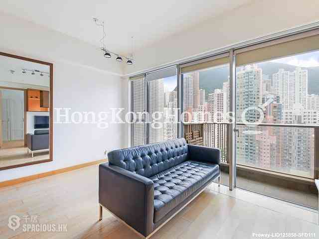 Sai Ying Pun - Island Crest 01