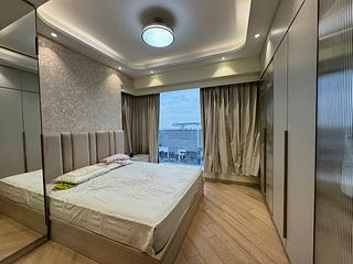 Tung Chung - The Visionary Tower 9 06