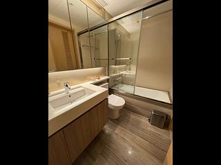 Tung Chung - The Visionary Tower 9 07