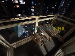 Soho - Centrestage 02