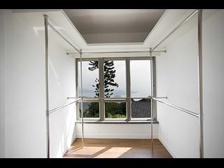 The Peak - Mount Austin Estate 14