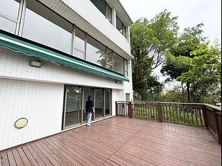 The Peak - Mount Austin Estate 30