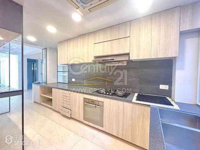 Pok Fu Lam - 18-24, Bisney Road 04
