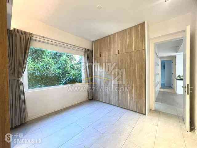 Pok Fu Lam - 18-24, Bisney Road 06