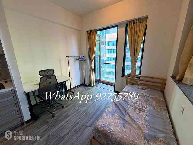Sheung Wan - AVA128 01