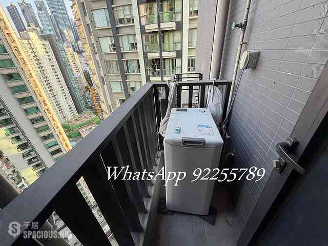 Sheung Wan - AVA128 07