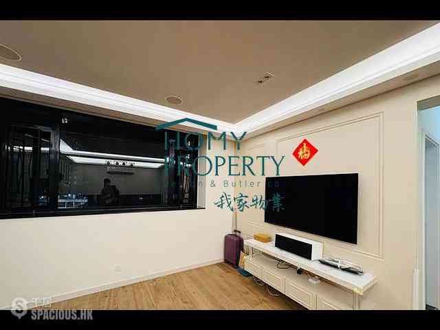 Mid Levels Central - The Grand Panorama Block 1 01