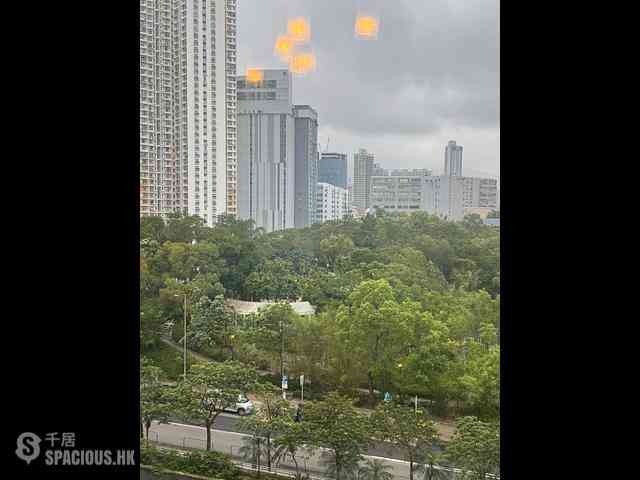 Whampoa Garden - Whampoa Garden Phase 12 Bamboo Mansions Block 6 01