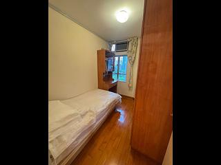 Whampoa Garden - Whampoa Garden Phase 12 Bamboo Mansions Block 6 04