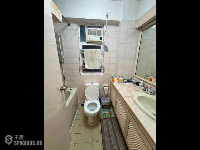 Whampoa Garden - Whampoa Garden Phase 12 Bamboo Mansions Block 6 06