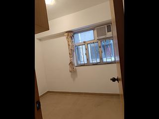Kennedy Town - Hoi Tao Building Block A 04