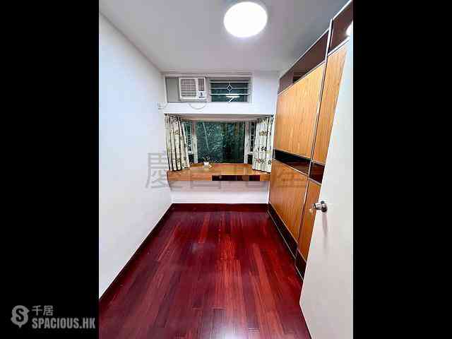 North Point - Island Place Block 3 07