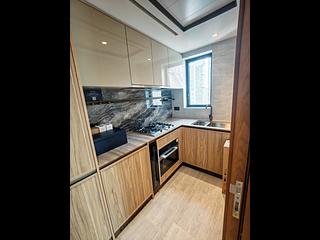 Jordan - Topside Residences 08
