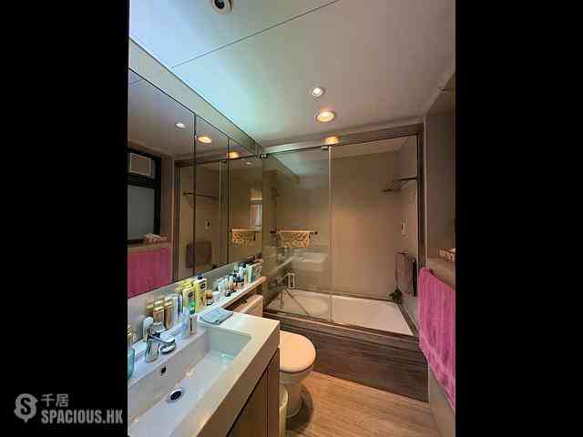 Tung Chung - The Visionary Tower 6 07