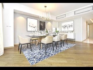 Mid Levels Central - 3, MacDonnell Road 06