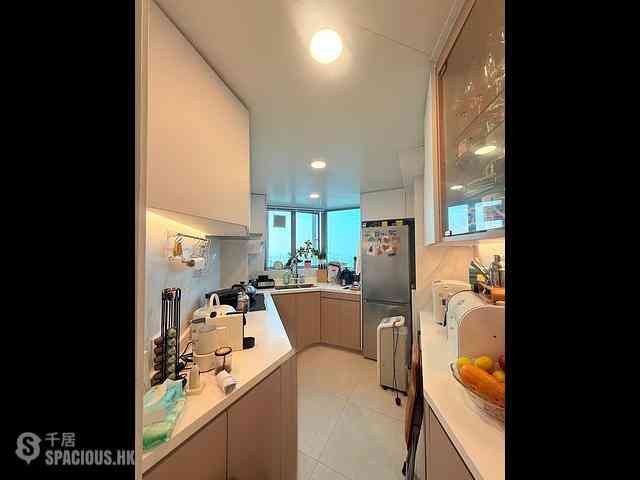 Tung Chung - Caribbean Coast Phase 4 Crystal Cove Tower 15 05