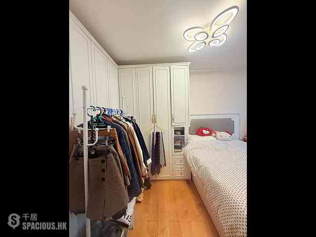 Tung Chung - Caribbean Coast Phase 4 Crystal Cove Tower 15 10