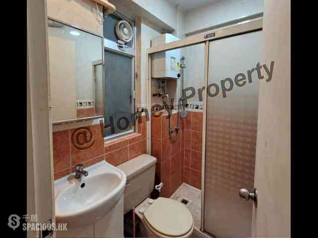 Wan Chai - Hay Wah Building Block B 05