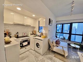Sheung Wan - The Bellevue Place 03