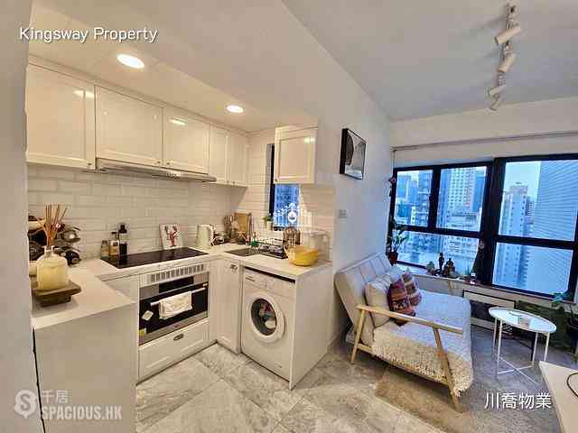 Sheung Wan - The Bellevue Place 03