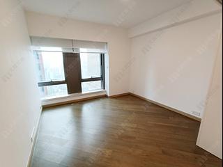 Mid Levels Central - 3, MacDonnell Road 09