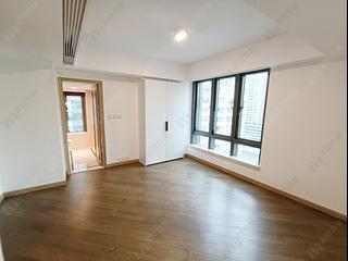 Mid Levels Central - 3, MacDonnell Road 11