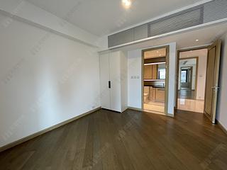 Mid Levels Central - 3, MacDonnell Road 15