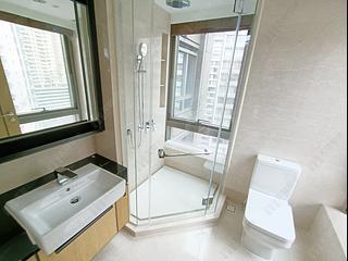 Mid Levels Central - 3, MacDonnell Road 16
