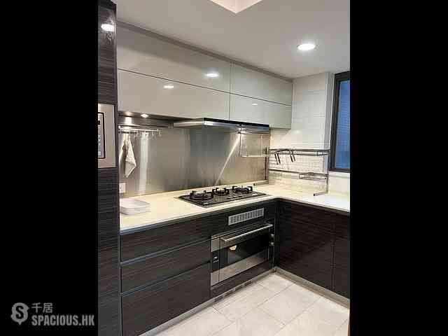 Tung Chung - The Visionary Tower 1 04