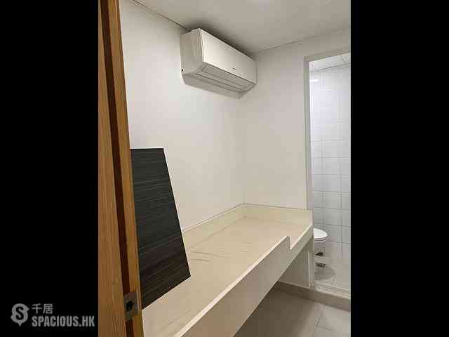 Tung Chung - The Visionary Tower 1 05