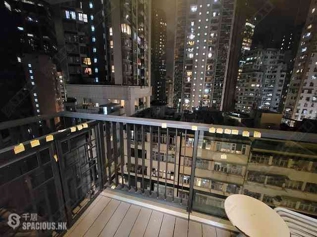 Sai Ying Pun - The Queens 04