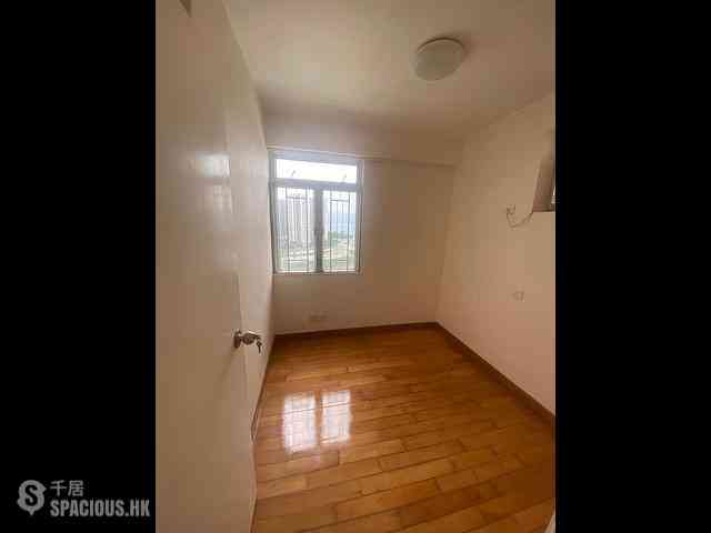 Sai Wan Ho - Lei King Wan Sites C Block 12 Yee Yun Mansion 04