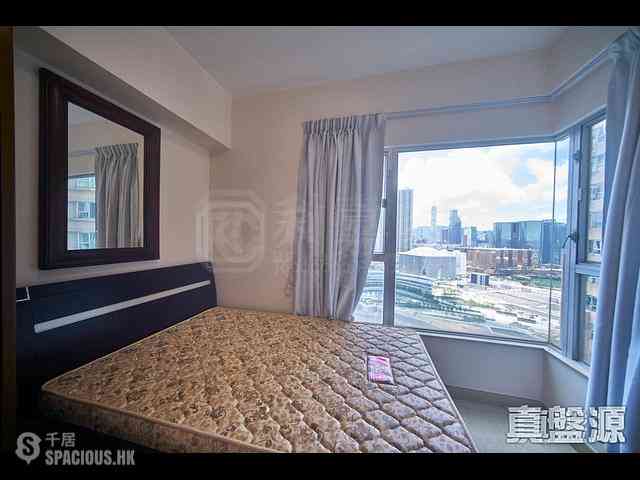 West Kowloon - The Waterfront Phase 2 03