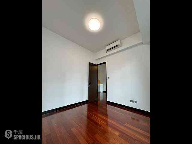 Wan Chai - J Residence 07