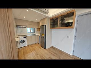 Wan Chai - The Zenith 06