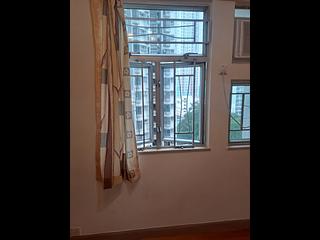 Shau Kei Wan - Hong Wah Mansion Block 2 04