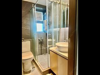 Wan Chai - The Zenith 18