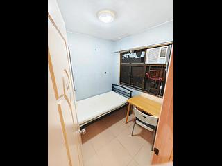 Sai Ying Pun - Tung Cheung Building 03