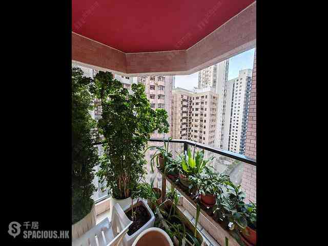 Mid Levels Central - Estoril Court 04