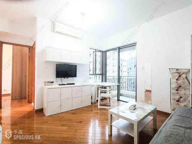 Wan Chai - The Zenith 01