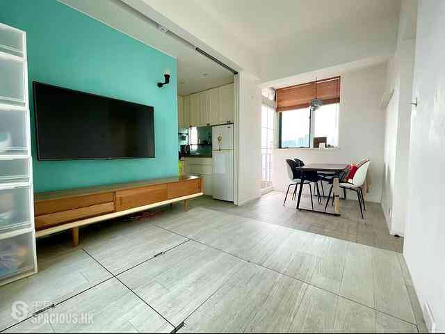 Mong Kok - Flourish Mansion 03