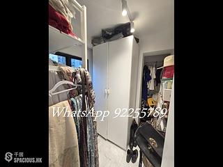 Sheung Wan - The Bellevue Place 05