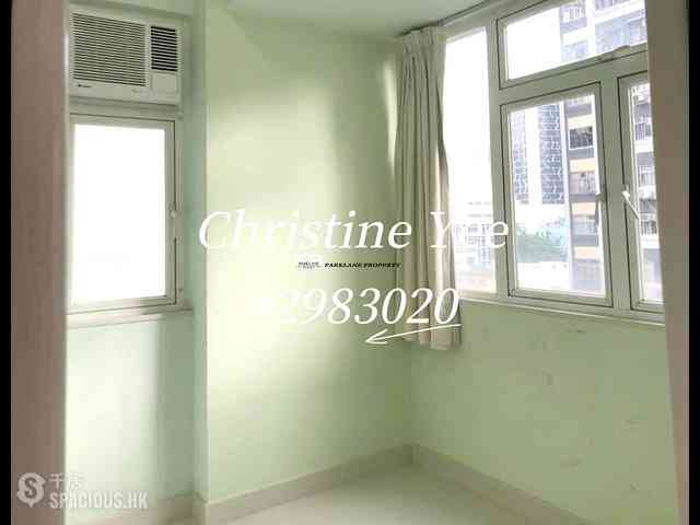 Wan Chai - Wing Shing Building 05