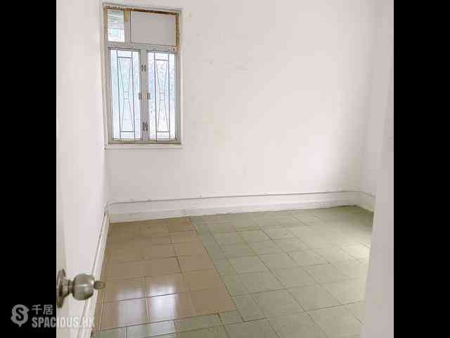 Quarry Bay - Ritz Garden Apartments 04