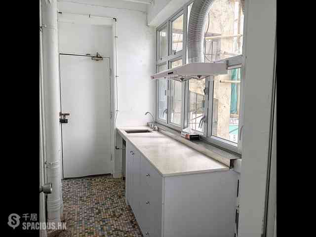 Quarry Bay - Ritz Garden Apartments 12