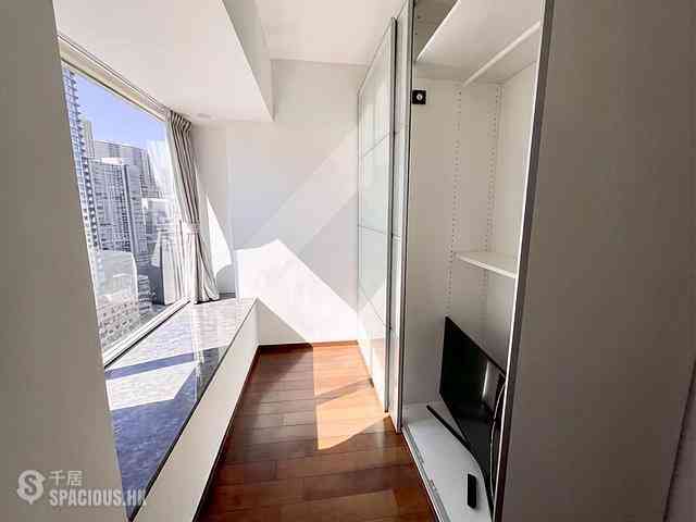 Soho - Centrestage 14