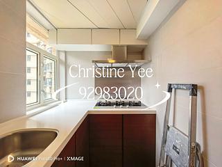 Tai Hang - Ronsdale Garden 05