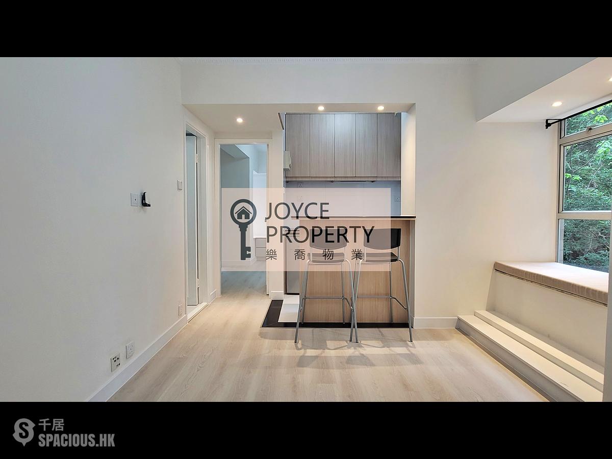 Wan Chai - Manrich Court 01