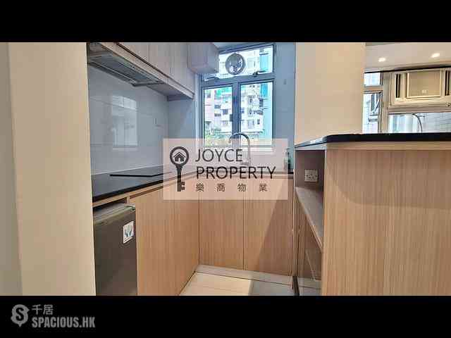 Wan Chai - Manrich Court 05