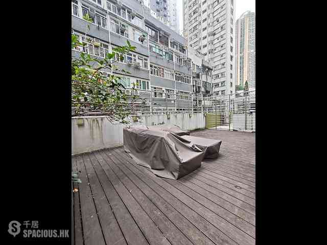 Shek Tong Tsui - Tuck Ga Building 10